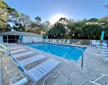 290 Naples Cove Drive - Photo Thumbnail 2