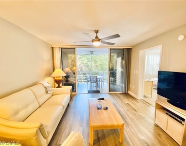 290 Naples Cove Drive - Photo Thumbnail 16