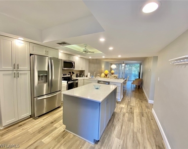 290 Naples Cove Drive - Photo Thumbnail 3