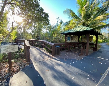 290 Naples Cove Drive - Photo Thumbnail 31