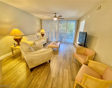 290 Naples Cove Drive - Photo Thumbnail 10