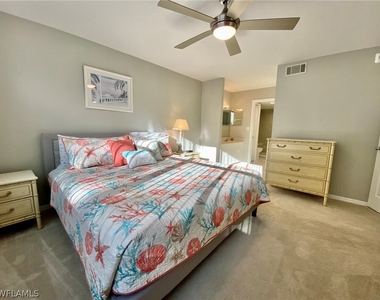 290 Naples Cove Drive - Photo Thumbnail 24