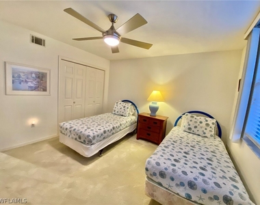 290 Naples Cove Drive - Photo Thumbnail 29