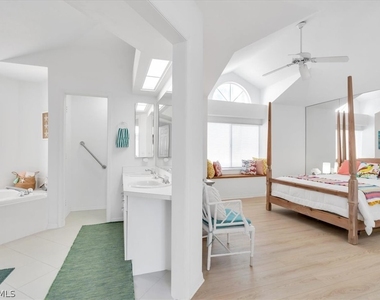 28712 Carmel Way - Photo Thumbnail 17