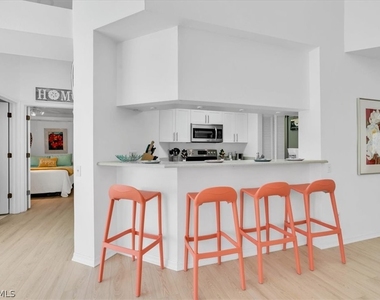 28712 Carmel Way - Photo Thumbnail 10