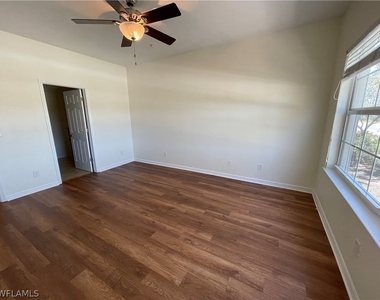8560 Evernia Court - Photo Thumbnail 12