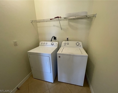 8560 Evernia Court - Photo Thumbnail 21