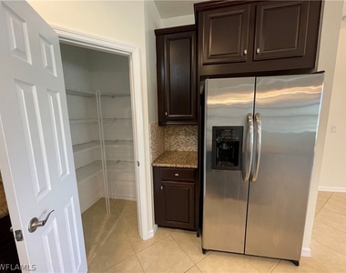 8560 Evernia Court - Photo Thumbnail 4