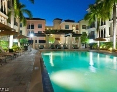 8010 Via Sardinia Way - Photo Thumbnail 15