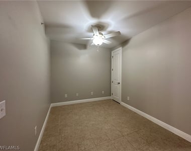 8010 Via Sardinia Way - Photo Thumbnail 6