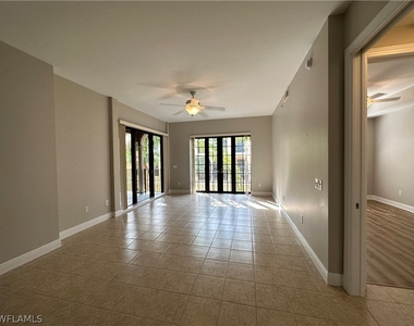 8010 Via Sardinia Way - Photo Thumbnail 4