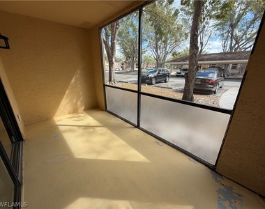 2226 Arbour Walk Circle - Photo Thumbnail 15