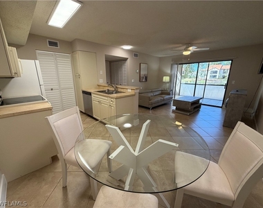 2094 Arbour Walk Circle - Photo Thumbnail 3