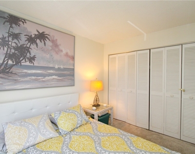 239 Palm Drive - Photo Thumbnail 20