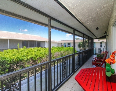 239 Palm Drive - Photo Thumbnail 3