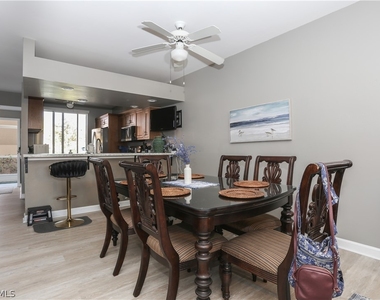 2265 Hidden Lake Drive - Photo Thumbnail 7