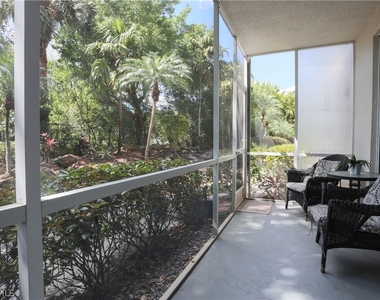 2265 Hidden Lake Drive - Photo Thumbnail 15