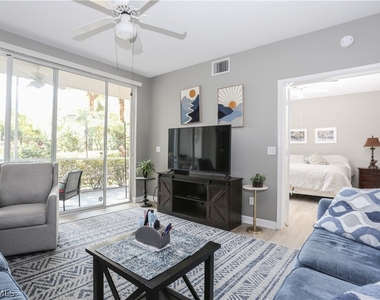 2265 Hidden Lake Drive - Photo Thumbnail 9