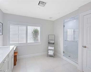 714 Reef Point Circle - Photo Thumbnail 16