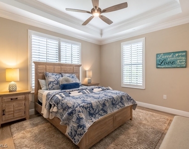 16375 Viansa Way - Photo Thumbnail 17