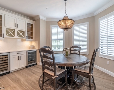 16375 Viansa Way - Photo Thumbnail 11