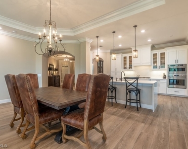 16375 Viansa Way - Photo Thumbnail 4