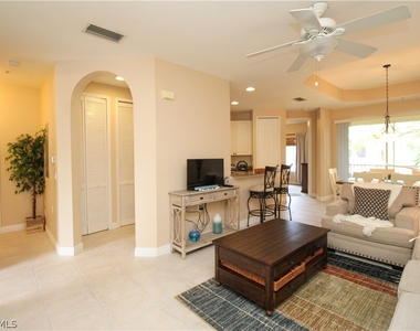 1360 Sweetwater Cove - Photo Thumbnail 13