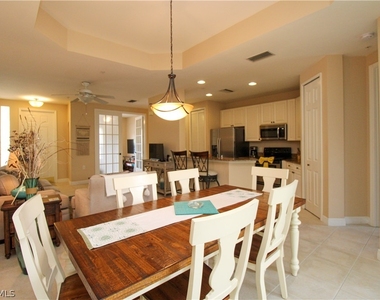 1360 Sweetwater Cove - Photo Thumbnail 10