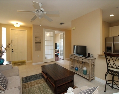 1360 Sweetwater Cove - Photo Thumbnail 11