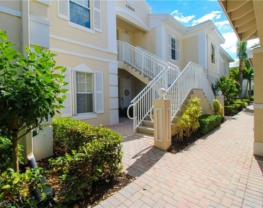 1360 Sweetwater Cove - Photo Thumbnail 4
