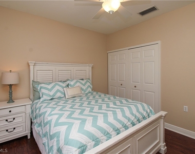 1360 Sweetwater Cove - Photo Thumbnail 20