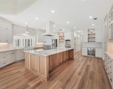3110 70th Street Sw - Photo Thumbnail 12