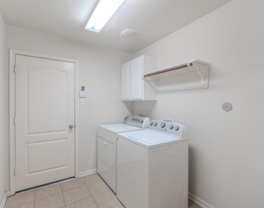 6618 Trenton Lake Lane - Photo Thumbnail 28
