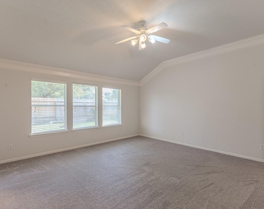 6618 Trenton Lake Lane - Photo Thumbnail 18