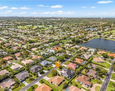 2031 Teagarden Lane - Photo Thumbnail 25