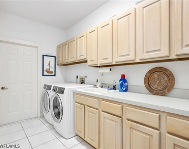 2031 Teagarden Lane - Photo Thumbnail 26