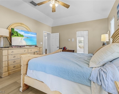2031 Teagarden Lane - Photo Thumbnail 6