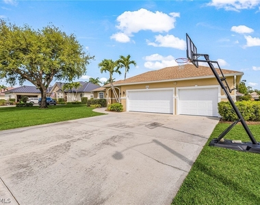 2031 Teagarden Lane - Photo Thumbnail 1