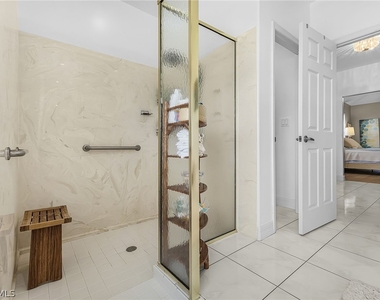 2031 Teagarden Lane - Photo Thumbnail 10