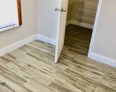 150 Santa Clara Drive - Photo Thumbnail 15