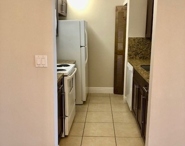 150 Santa Clara Drive - Photo Thumbnail 5