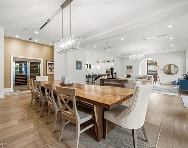 215 3rd Avenue N - Photo Thumbnail 7
