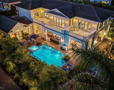 215 3rd Avenue N - Photo Thumbnail 45