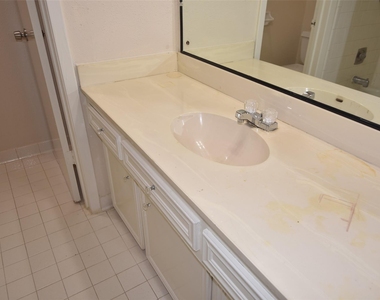 14410 Muirfield Lane - Photo Thumbnail 43
