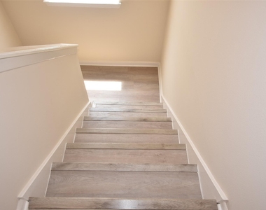 14410 Muirfield Lane - Photo Thumbnail 27