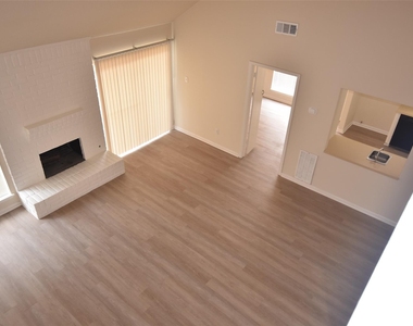14410 Muirfield Lane - Photo Thumbnail 23