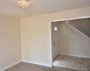 14410 Muirfield Lane - Photo Thumbnail 11