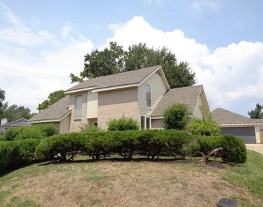 14410 Muirfield Lane - Photo Thumbnail 1