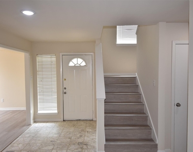 14410 Muirfield Lane - Photo Thumbnail 28