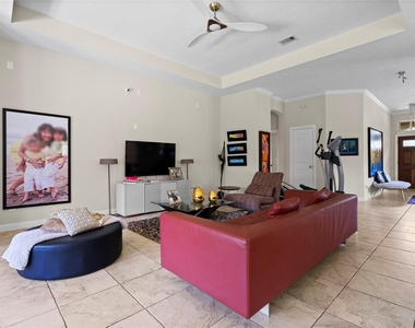 31503 Reston Cliff Court - Photo Thumbnail 5